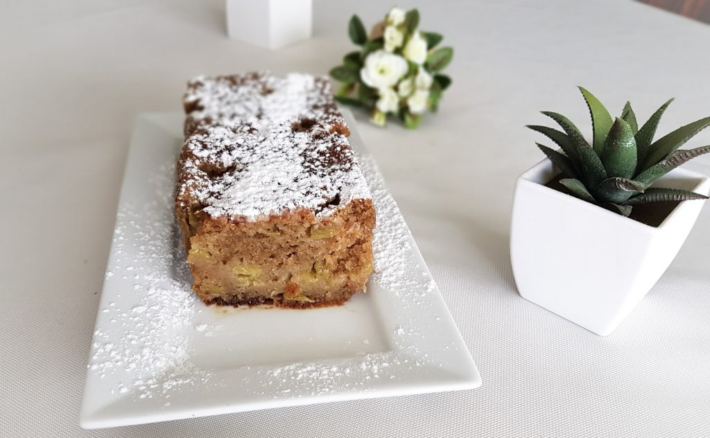 BIENVENUE CHEZ VERO - Cake sans gluten sans coeuf à la rhubarbe - OMNICUISEUR Four Vapeur - Cuisson douce