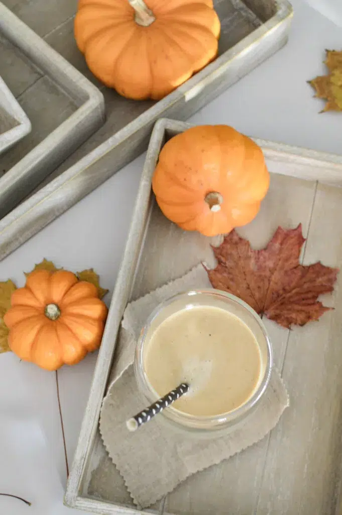 Smoothie butternut banane cacao baobab