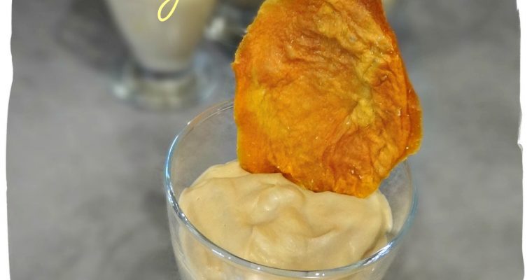 Crème dessert au lait de coco et mangue