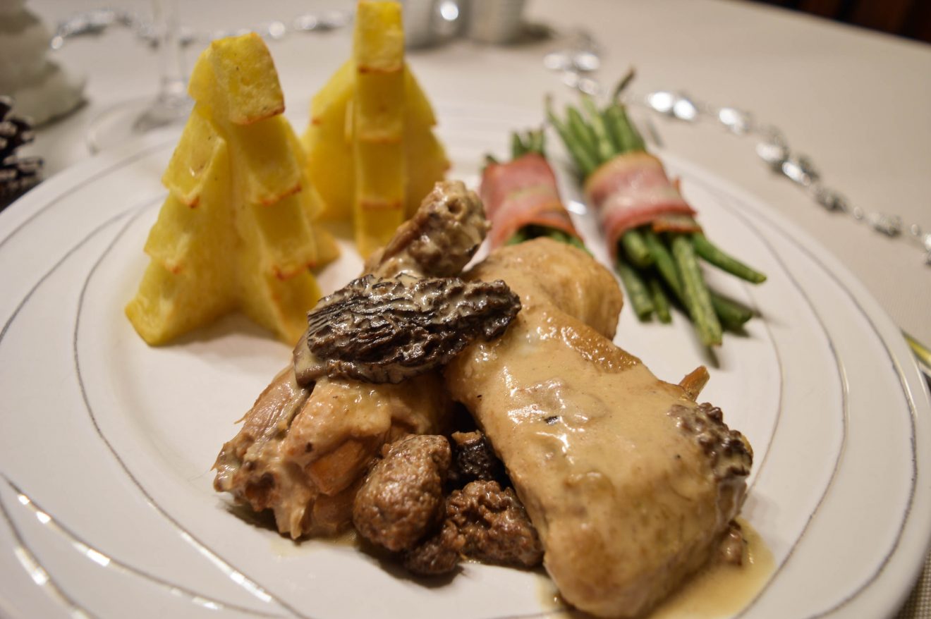 Poularde Au Vin Jaune Et Morilles Bocuse