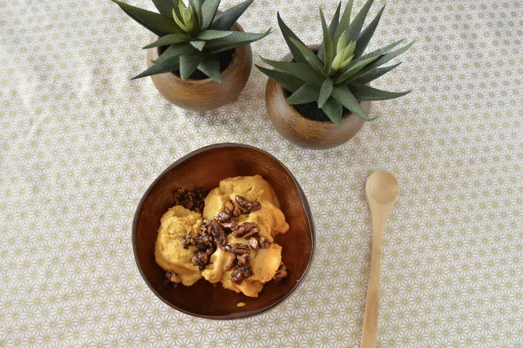 nicecream Banane curcuma tonka Bienvenue chez vero