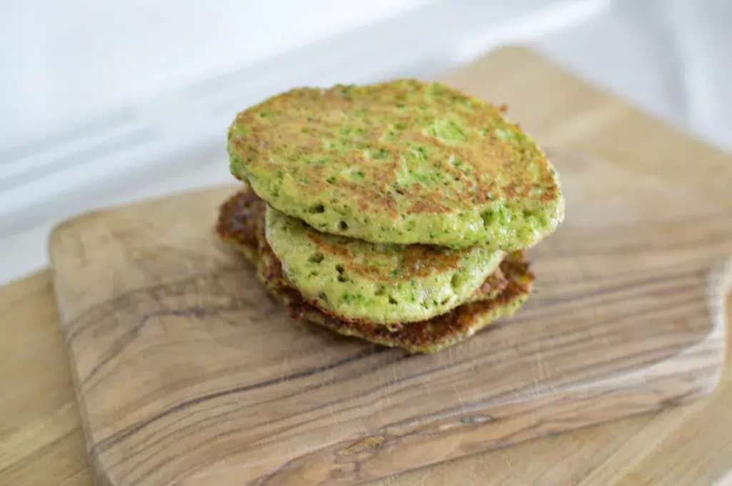 Recette des Galettes de brocolis healthy - Bienvenue chez Vero