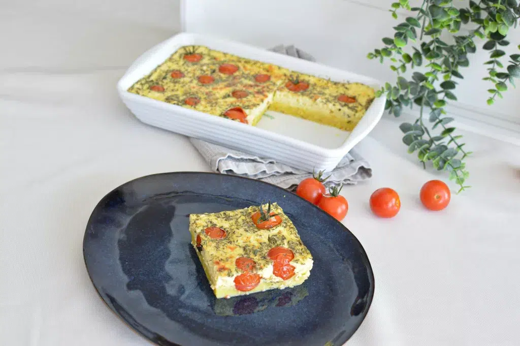 Part de Clafoutis tomates cerises - Omnicuiseur - Bienvenue chez vero (21)