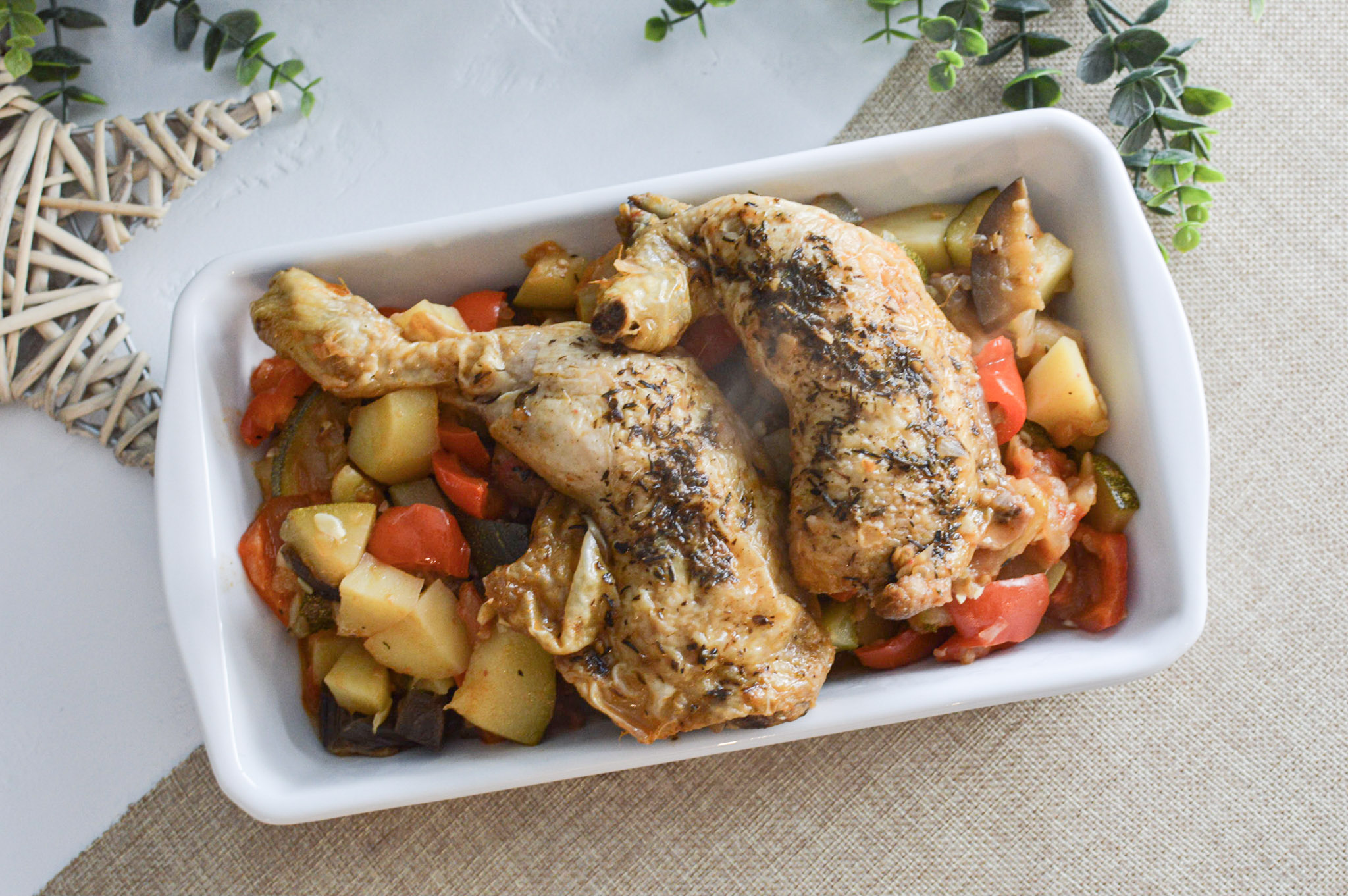 Cuisses De Poulet Et Ratatouille
