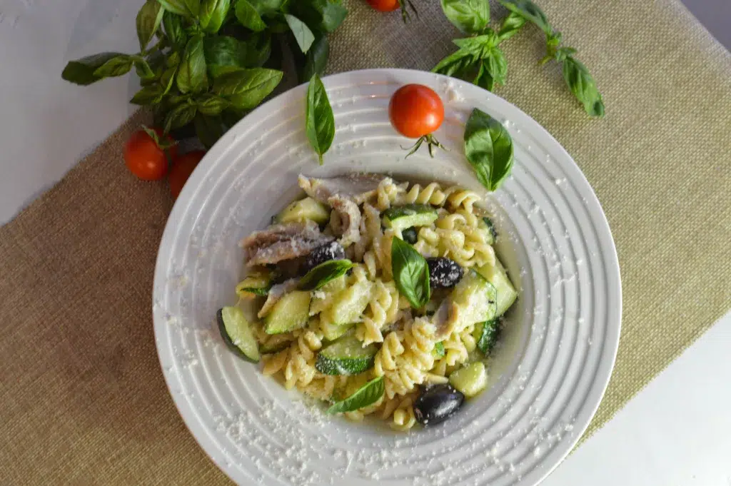 Pâtes aux courgettes et poulet - Bienvenue chez vero