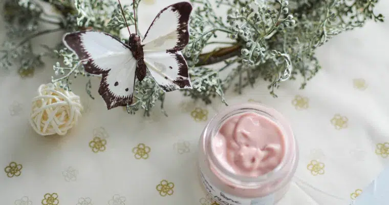 Comment réaliser sa crème de jour pour peaux sensibles