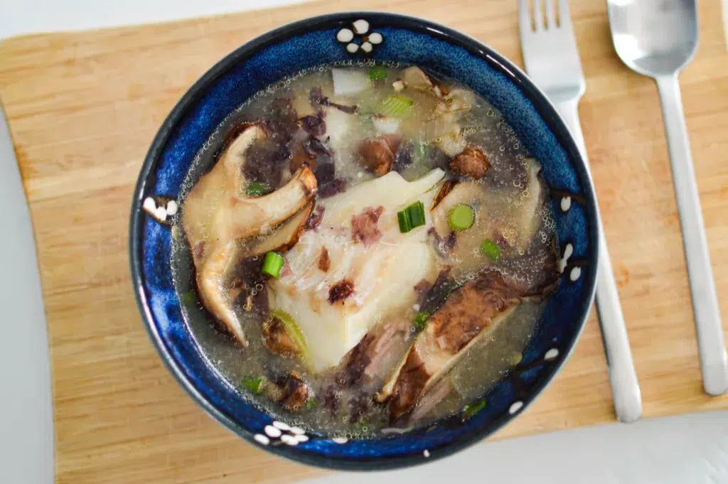 Poisson et son bouillon miso (4)