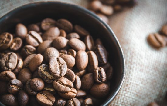 7 raisons de consommer du café en grain bio équitable
