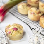 Muffins-a-la-rhubarbe-Veronique-Mallinger-Photographe-culinaire-