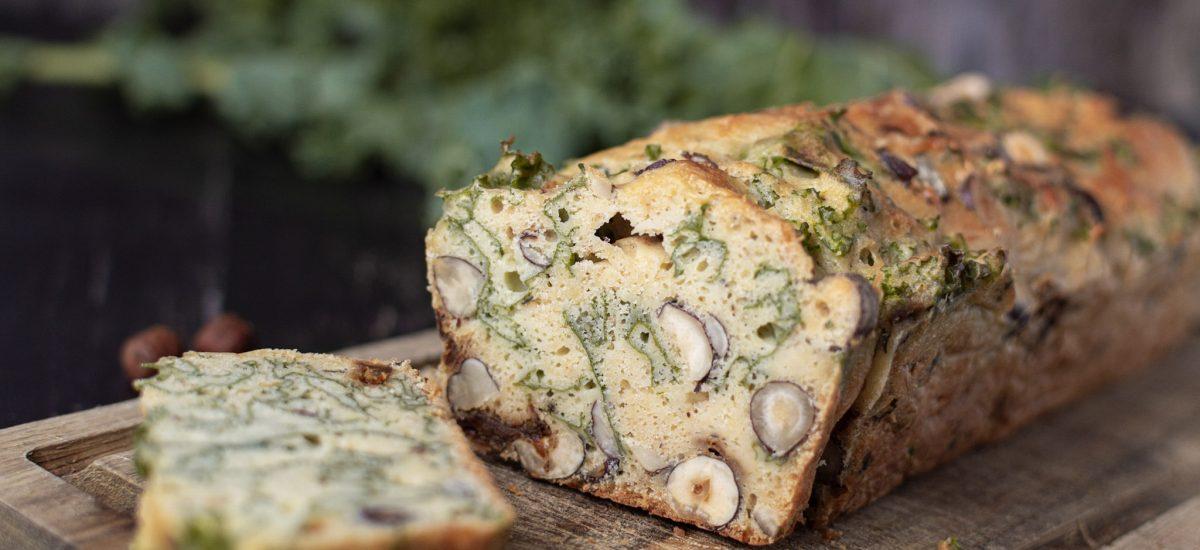 Comment faire un cake salé au chou kale : l’alternative gourmande pour tes apéritifs