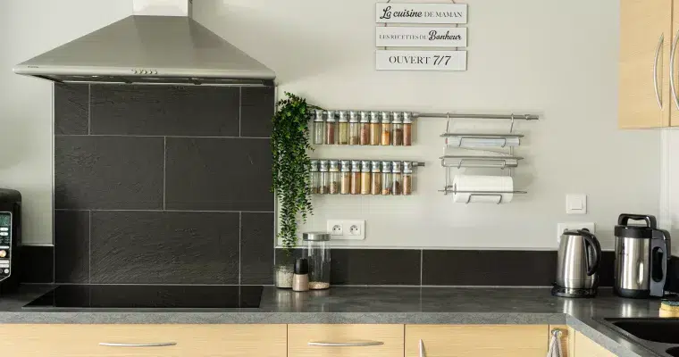 Comment ranger sa cuisine pour cuisiner sereinement au quotidien