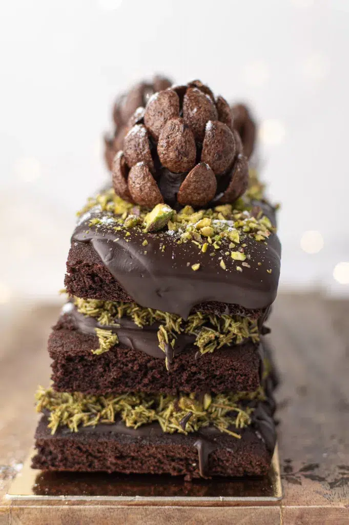 Bûche chocolat Dubaï - Bûche chocolat pistache - Recette bûche maison - Bûche Noël facile