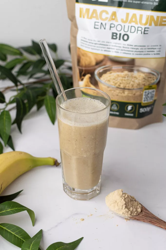 Super-aliments smothie banane maca jaune Bio